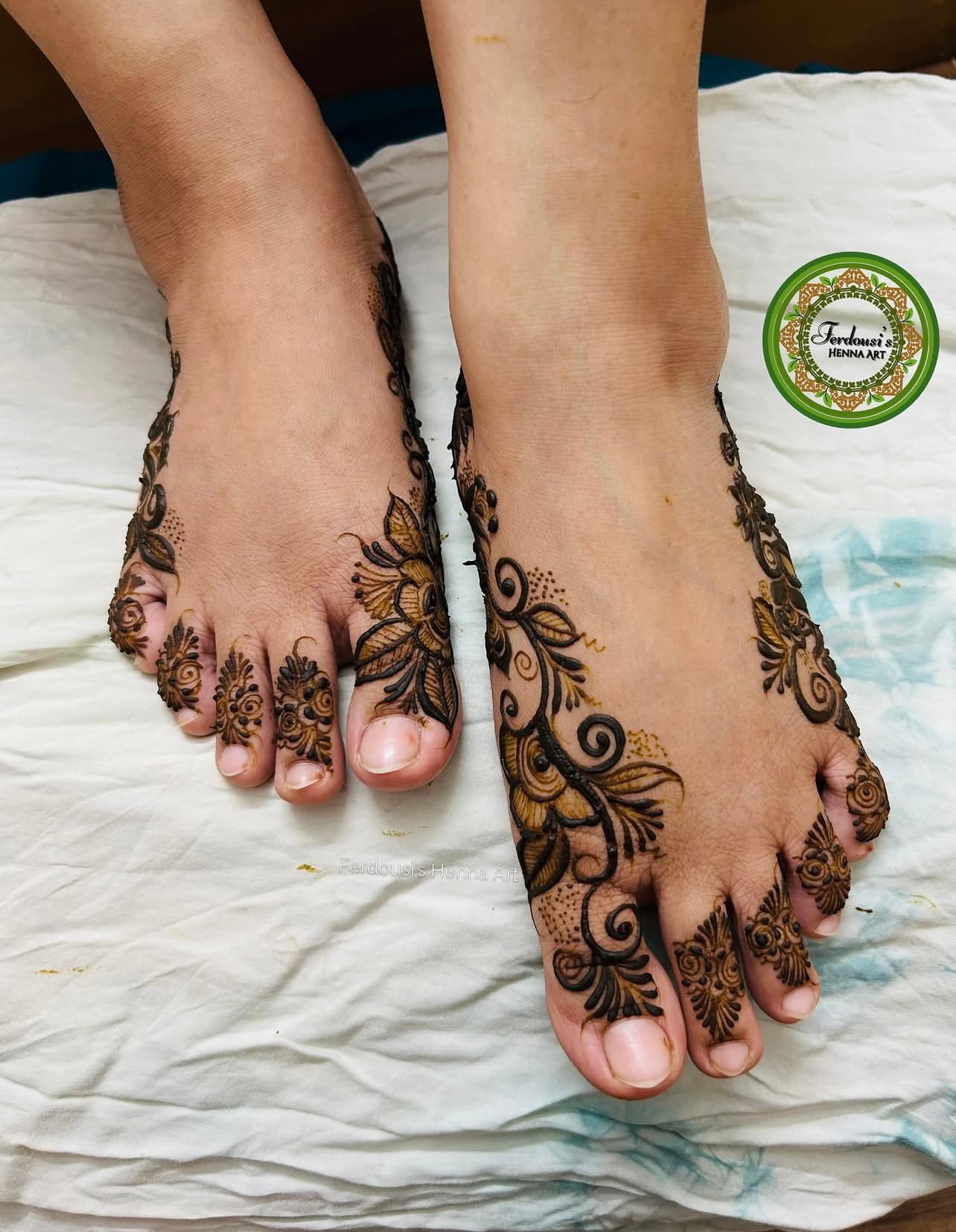 Simple Feet Design (Only Fingers)