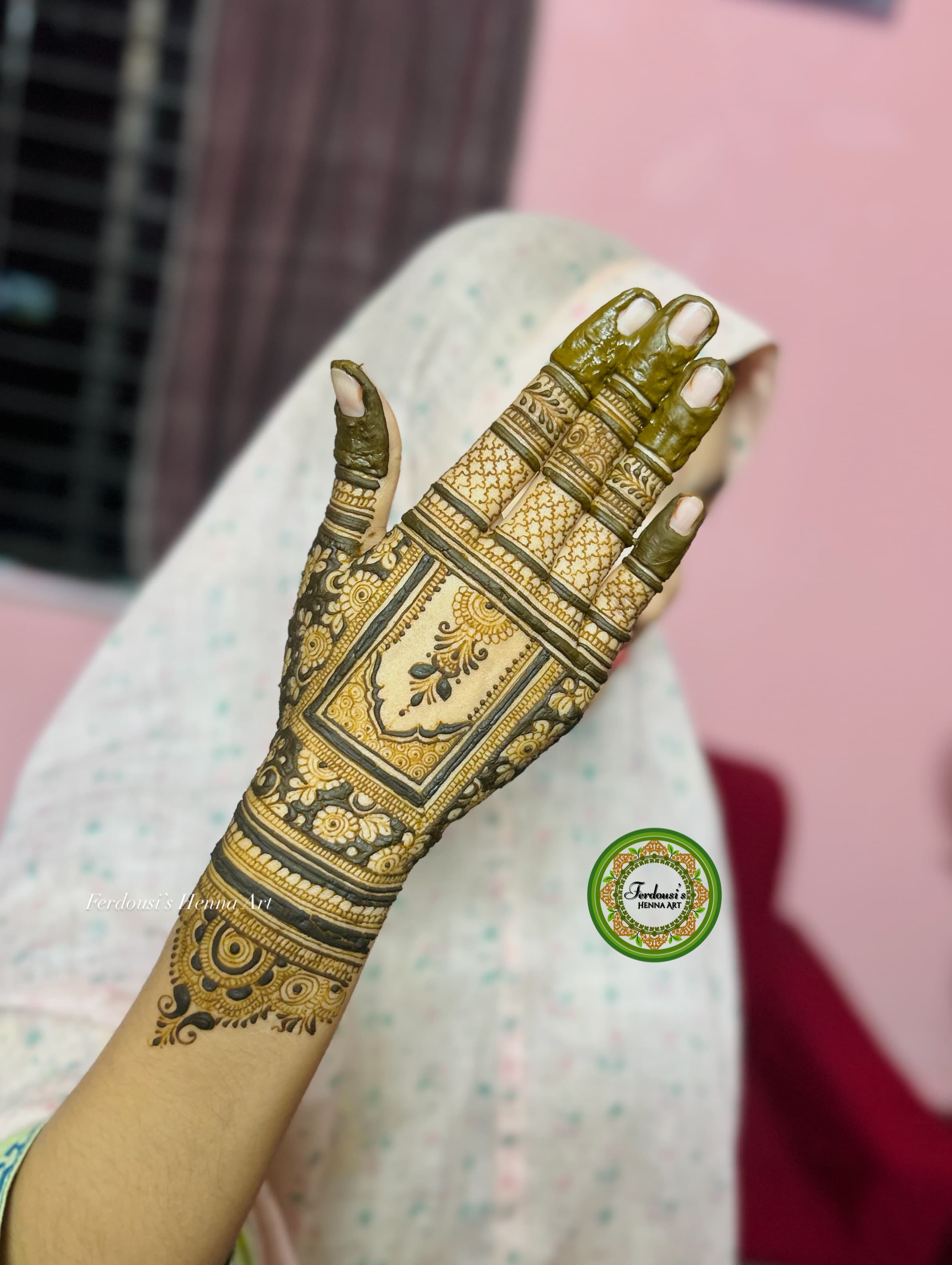 Till Wrist Gorgeous (No Gap)